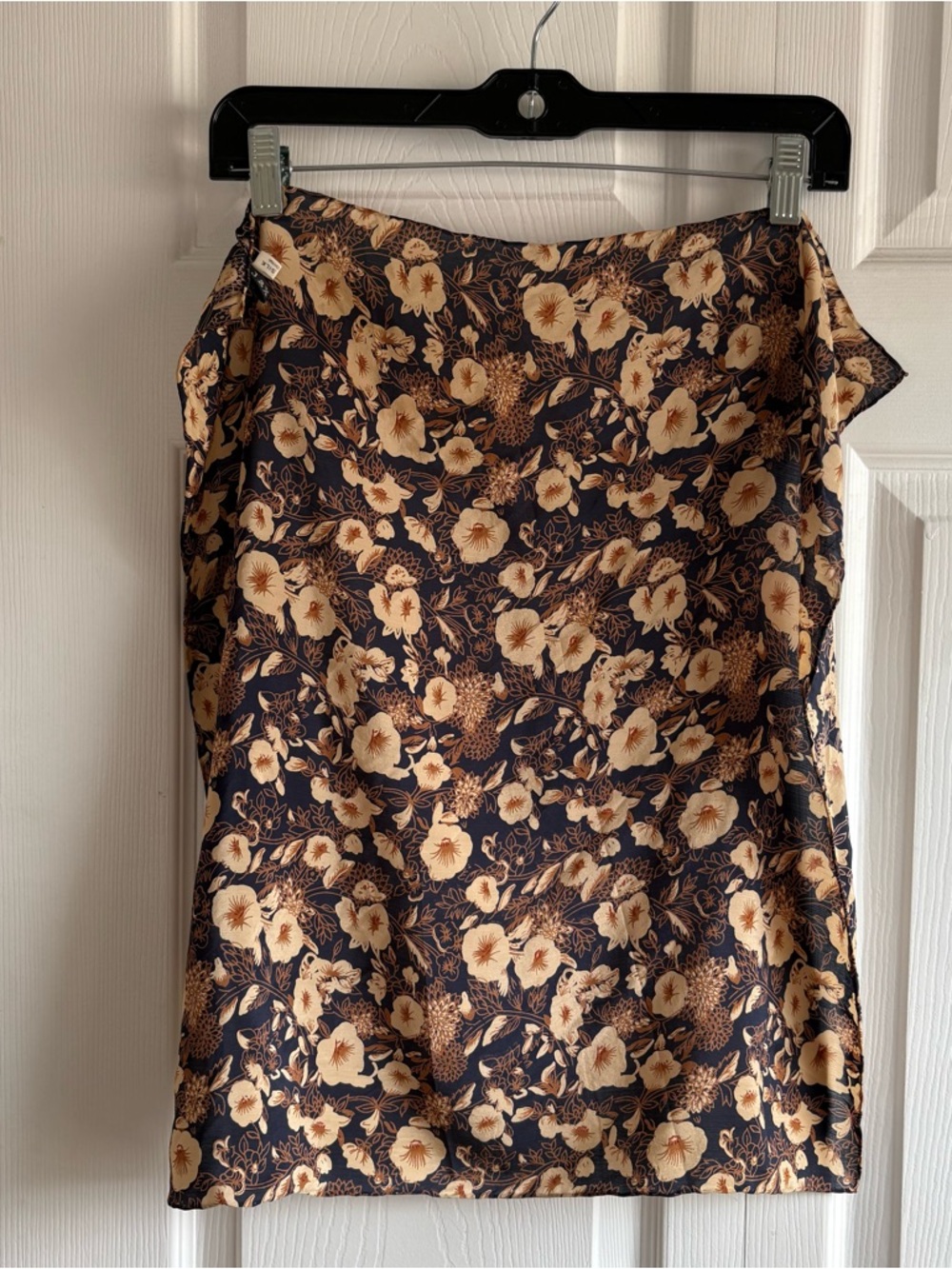 J&X NY Brown Blue Floral 100% Silk Scarf 21"x21" Square Preppy Academia Trendy
